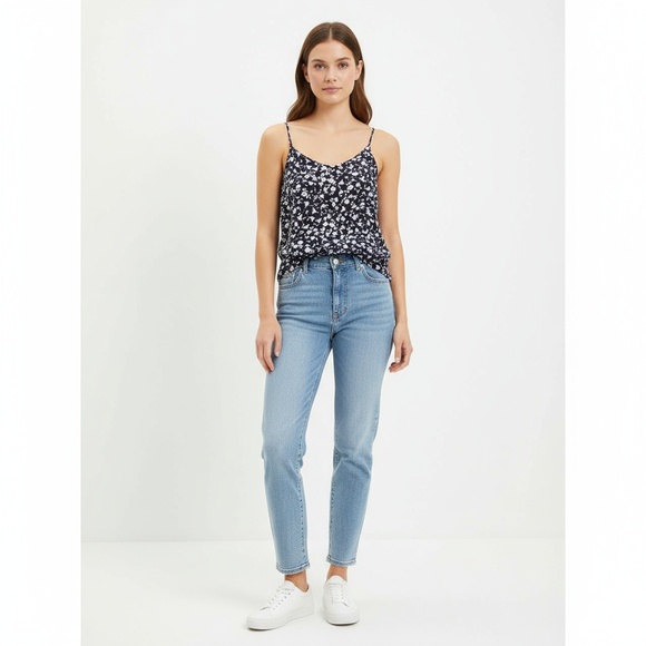 Skies Are Blue Medium Camisole Navy Blue White Floral Print Spaghetti Strap - Picture 1 of 7